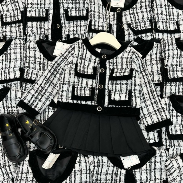 Set Áo Khoác Dạ Tweet Phối Túi Kèm Chân Váy Xếp Ly Cho Bé Gái WOWKIDS Chất Dạ Dày Dặn Phong Cách Hàn Cho Bé Từ 10-30kg