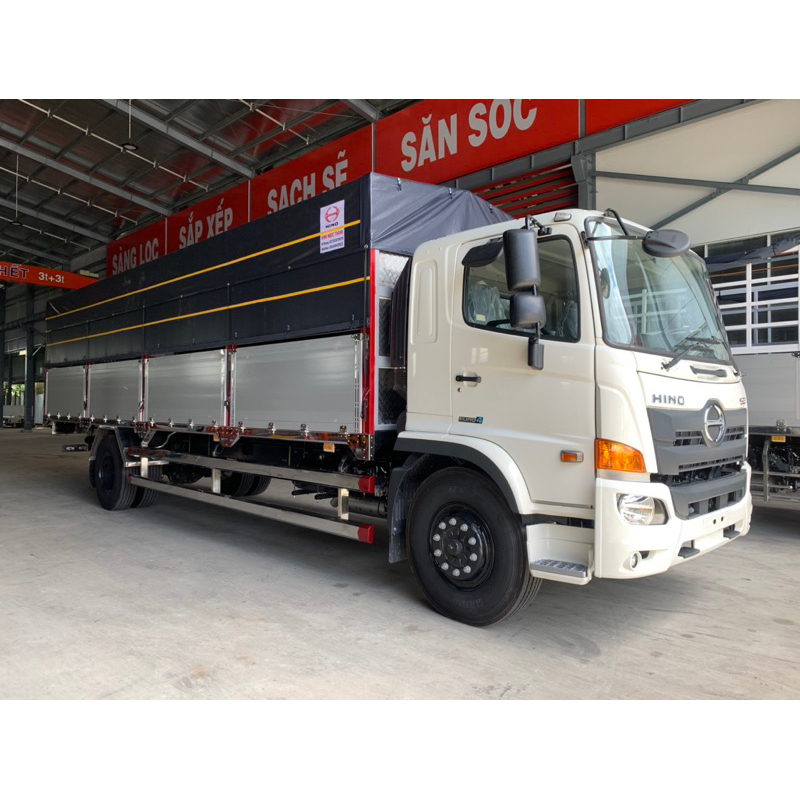 Cản hông xe tải