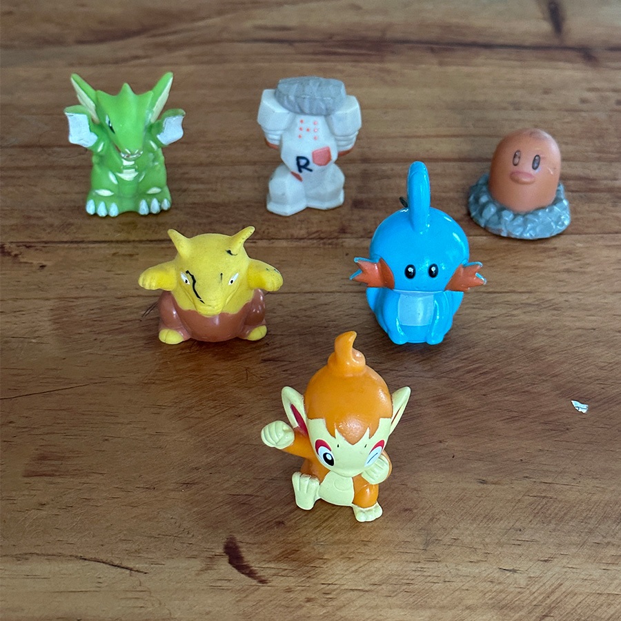 Mô Hình P5 Pokemon Kid Bandai Tổng Hợp Pokemon Ngón Tay Rỗng Ruột Chính Hãng