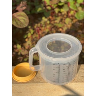 Ca nhựa đánh trứng và kem che ese có nắp 2,4 lít