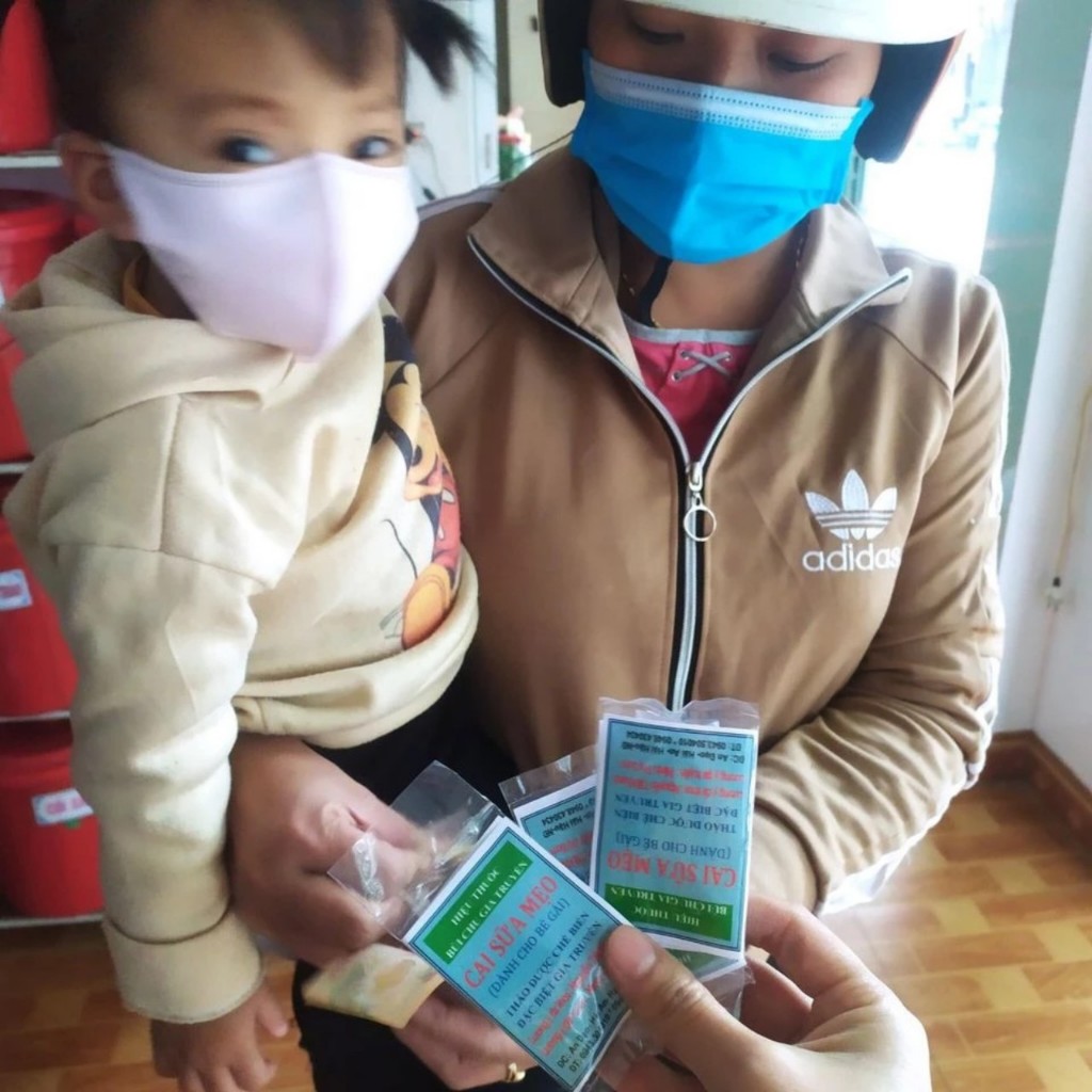 Cai sữa mẹo cho bé, thành phần thảo dược tự nhiên an toàn