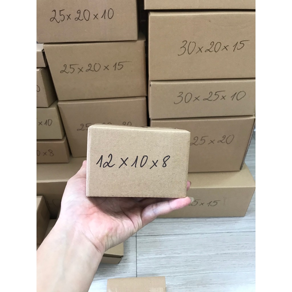 Hộp carton đóng hàng đủ các kích thước nhỏ, to, thùng carton cod