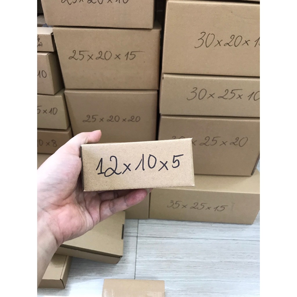 Hộp carton đóng hàng đủ các kích thước nhỏ, to, thùng carton cod