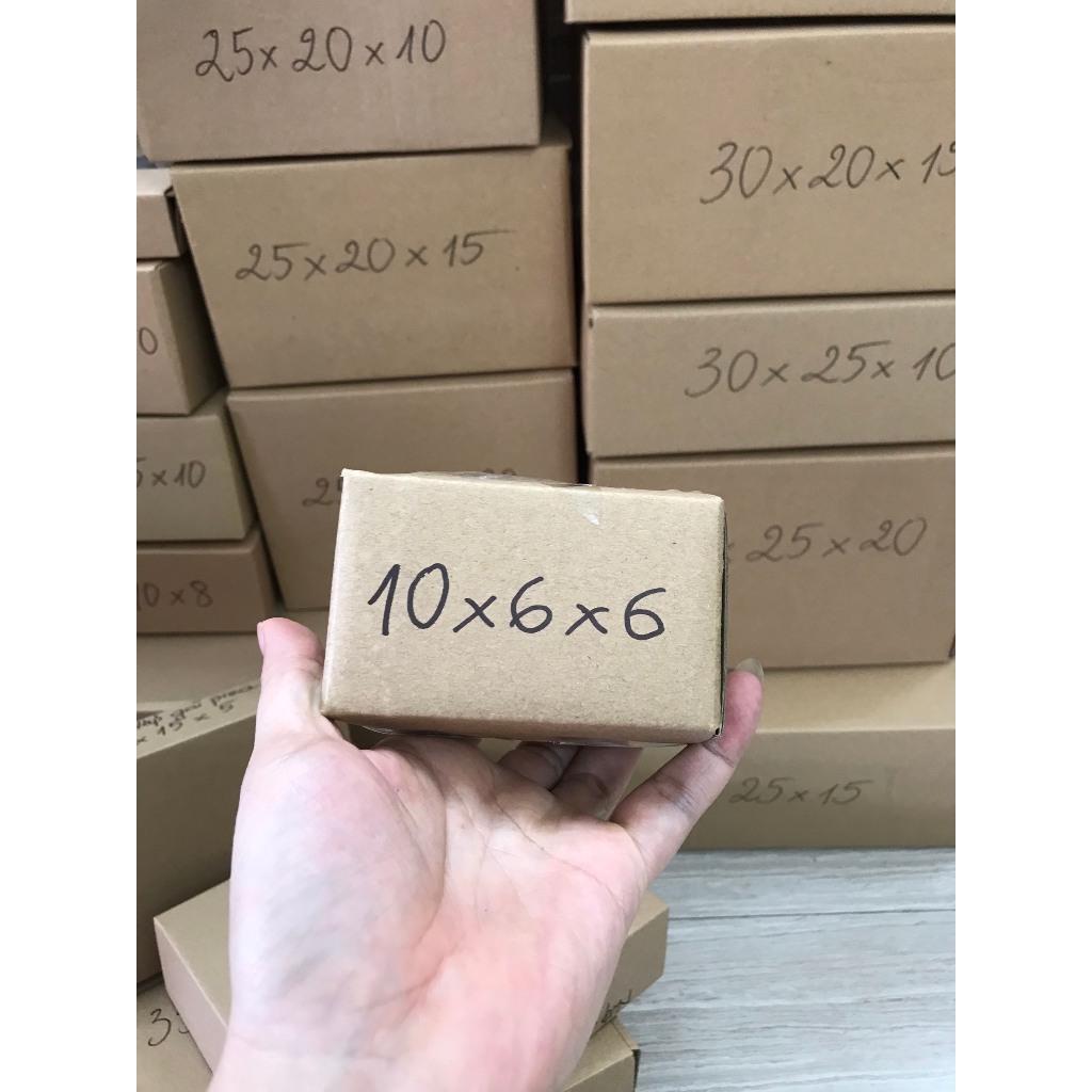 Hộp carton đóng hàng đủ các kích thước nhỏ, to, thùng carton cod