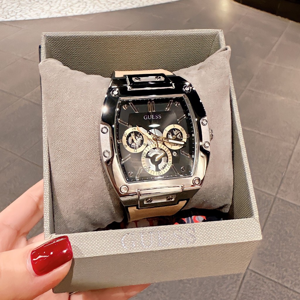 Đồng Hồ Nam Guess GW0202G3 Dây Da 43x51mm