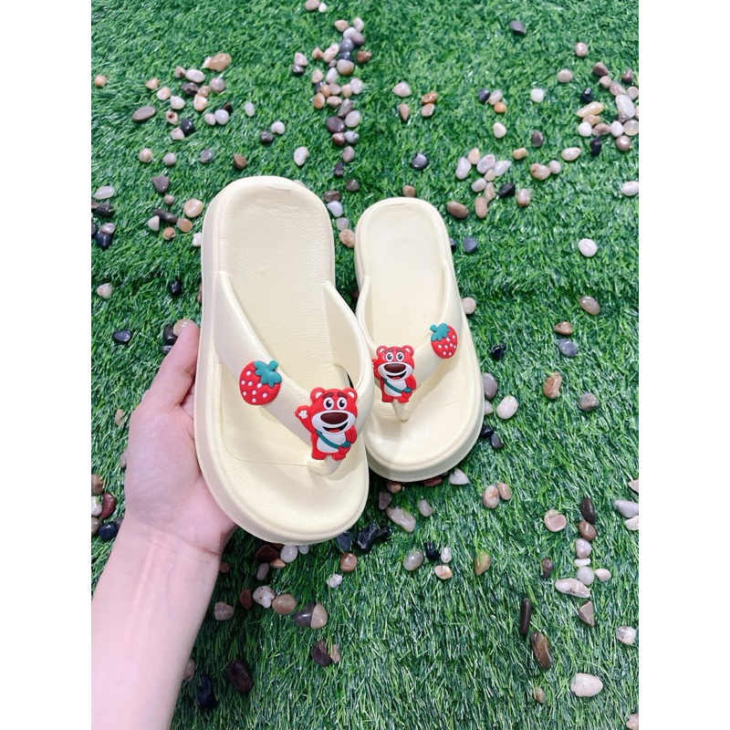 Dép Kẹp Bánh Mì Cho Bé Mix Gấu Dâu