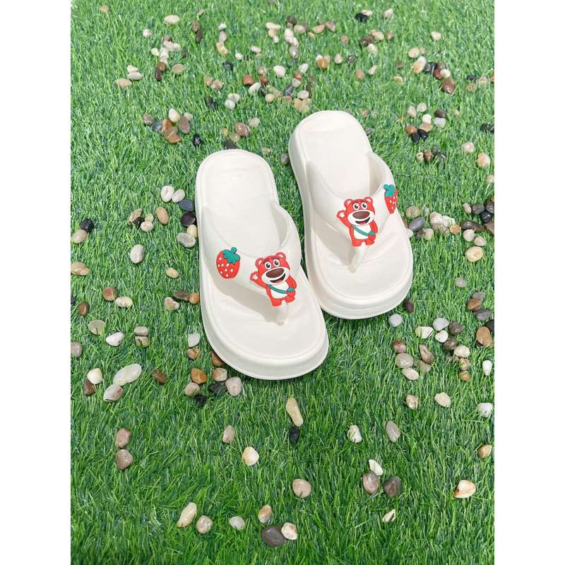 Dép Kẹp Bánh Mì Cho Bé Mix Gấu Dâu