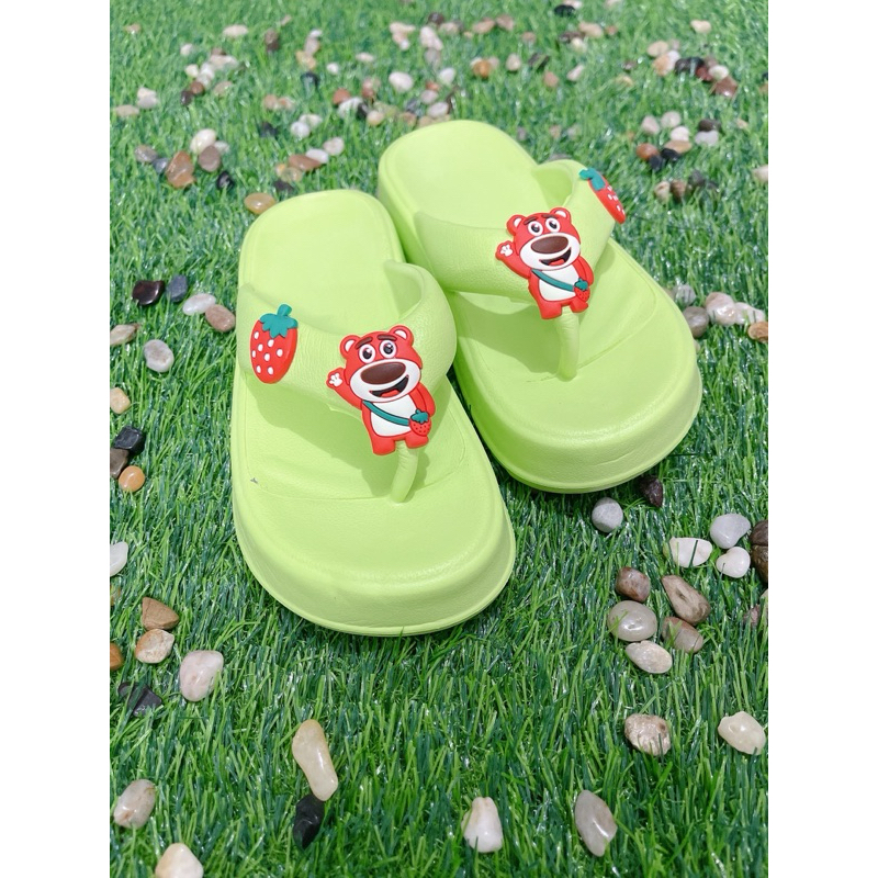 Dép Kẹp Bánh Mì Cho Bé Mix Gấu Dâu