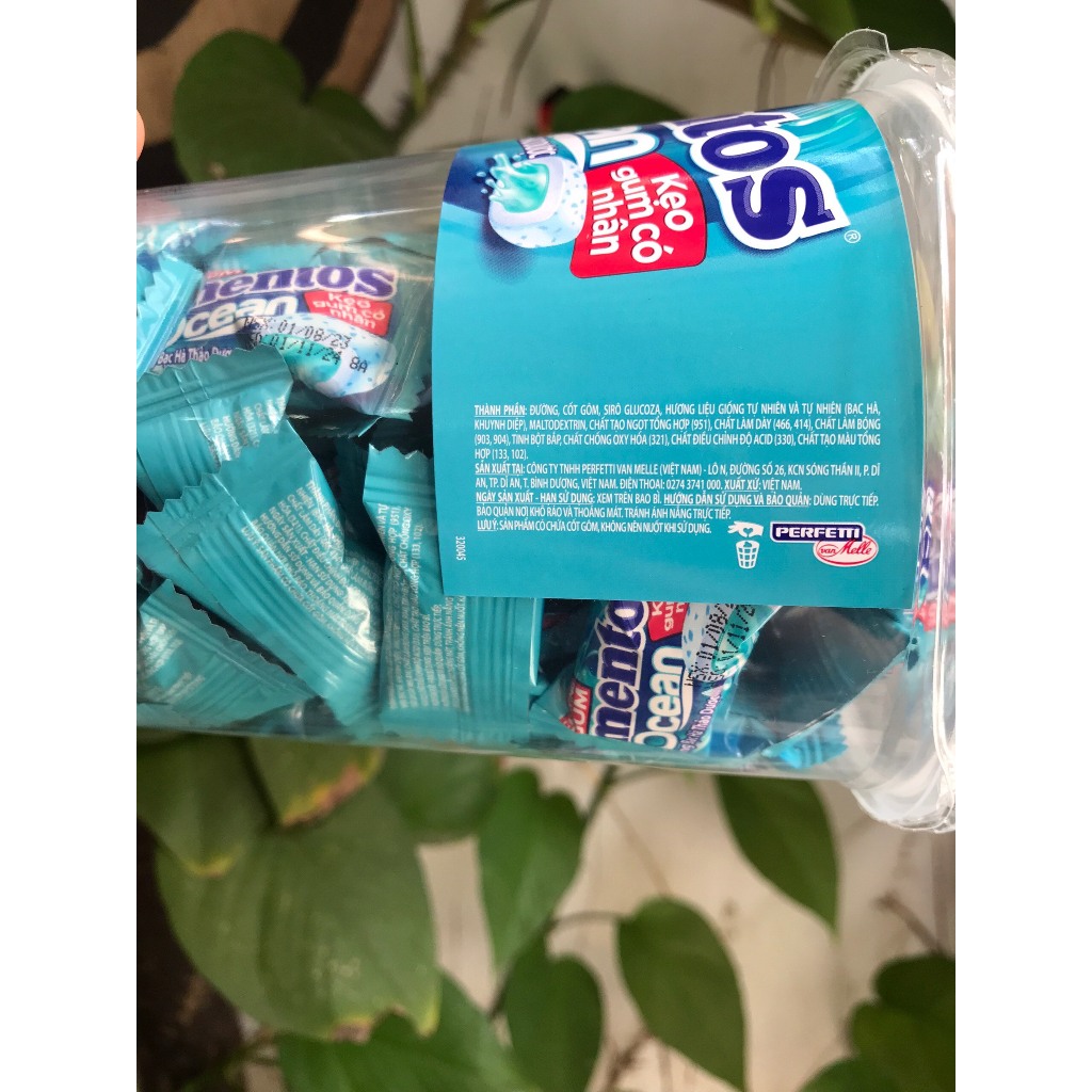 Kẹo Gum Mentos Ocean Có Nhân Hương Bạc Hà Thảo Mộc