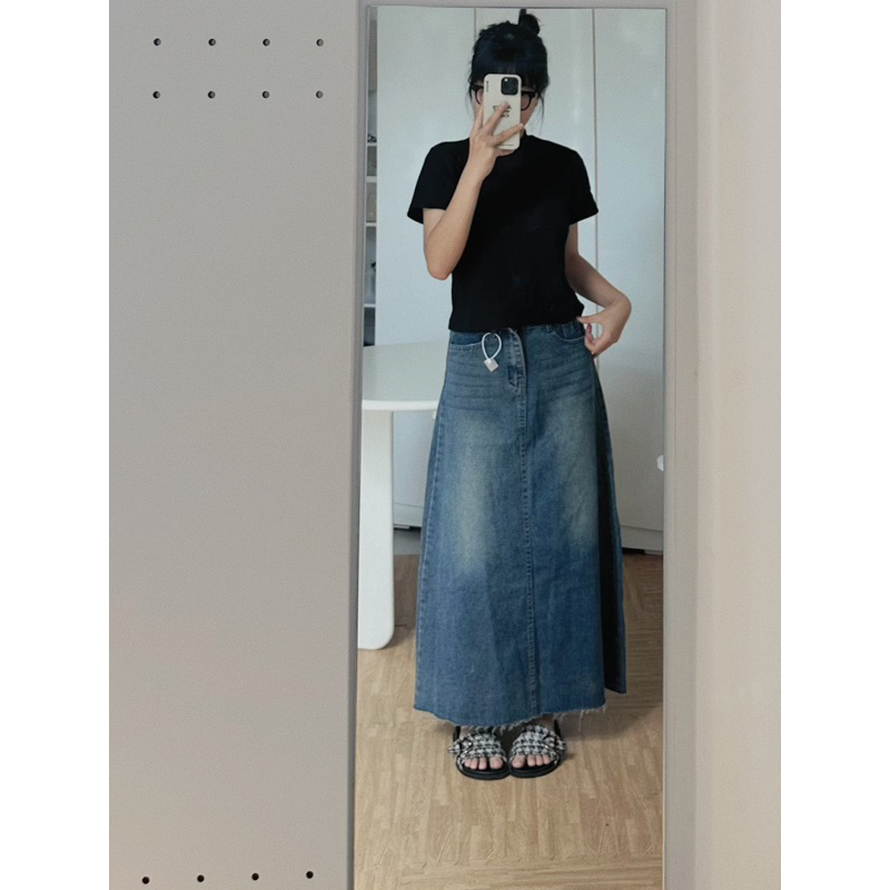 Chân váy jeans cắt line 7305 - Eighteen Again