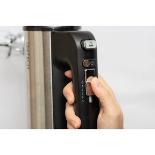 Máy đánh trứng Unitech HU3110- {Tặng bộ 3 dao chà láng }