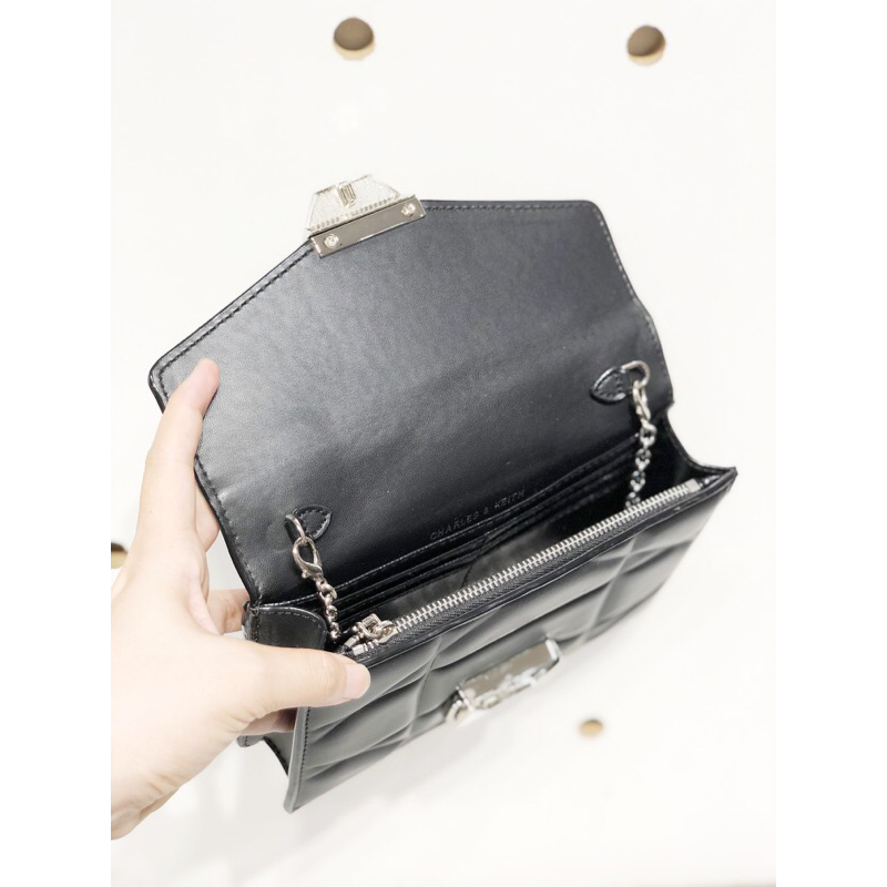 CNK533-Túi xách cầm tay đeo chéo khoá kim loại