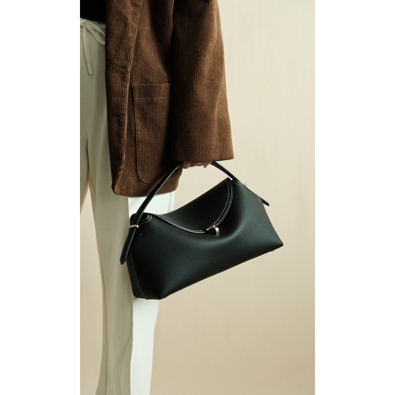 TÚI DA BÒ CAO CẤP KHOÁ T | SALT DÉ STUDIO