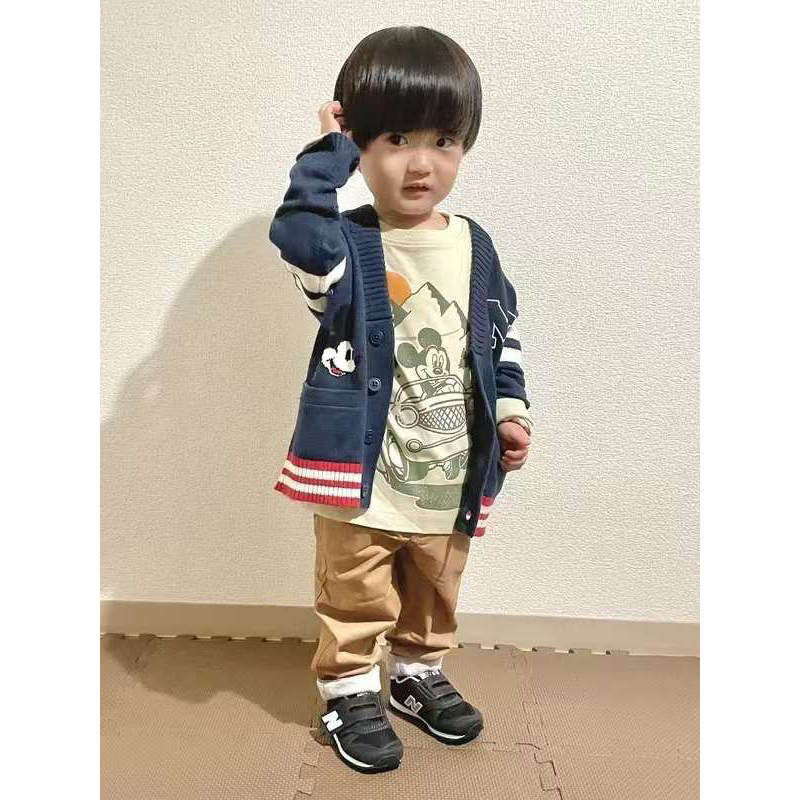 Áo cardigan mickey GAP