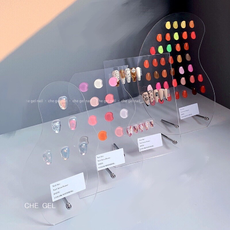 Bảng mica trưng mẫu móng