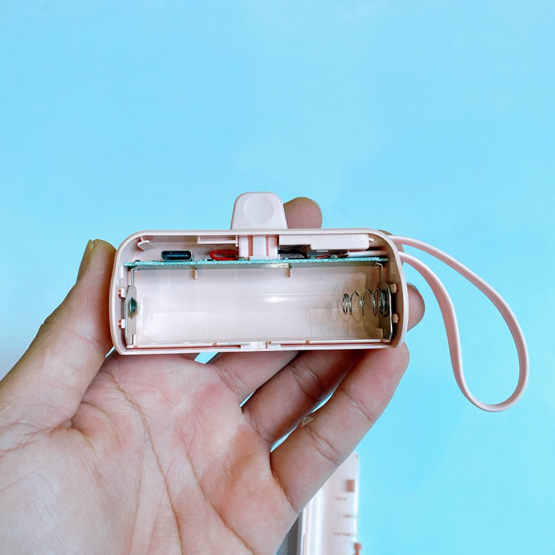 Box sạc dự phòng 1 cell 21700