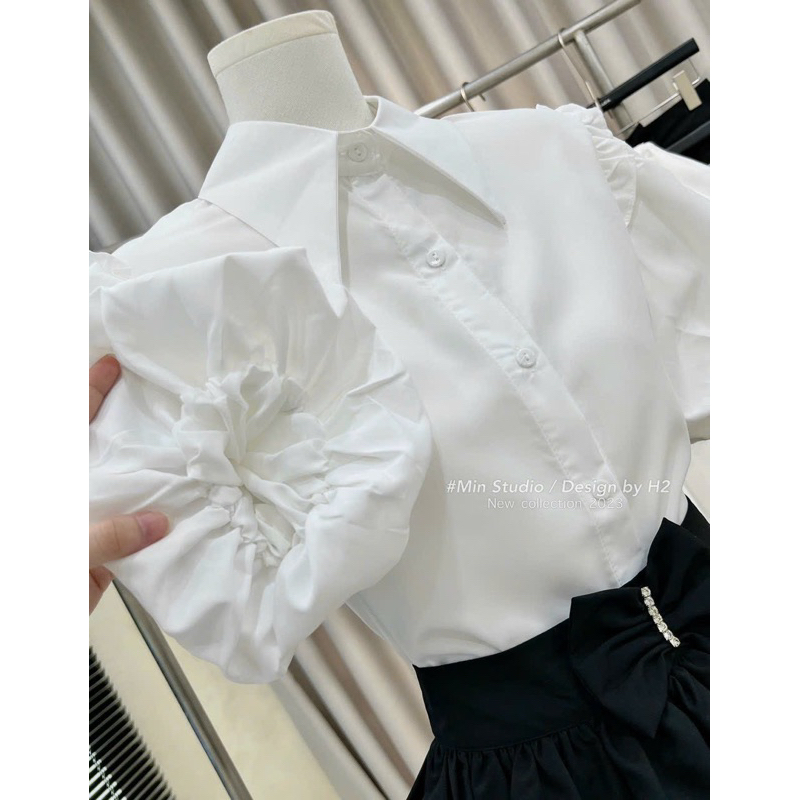 Set áo sơ mi tay bồng phối chân váy xoè bèo tầng