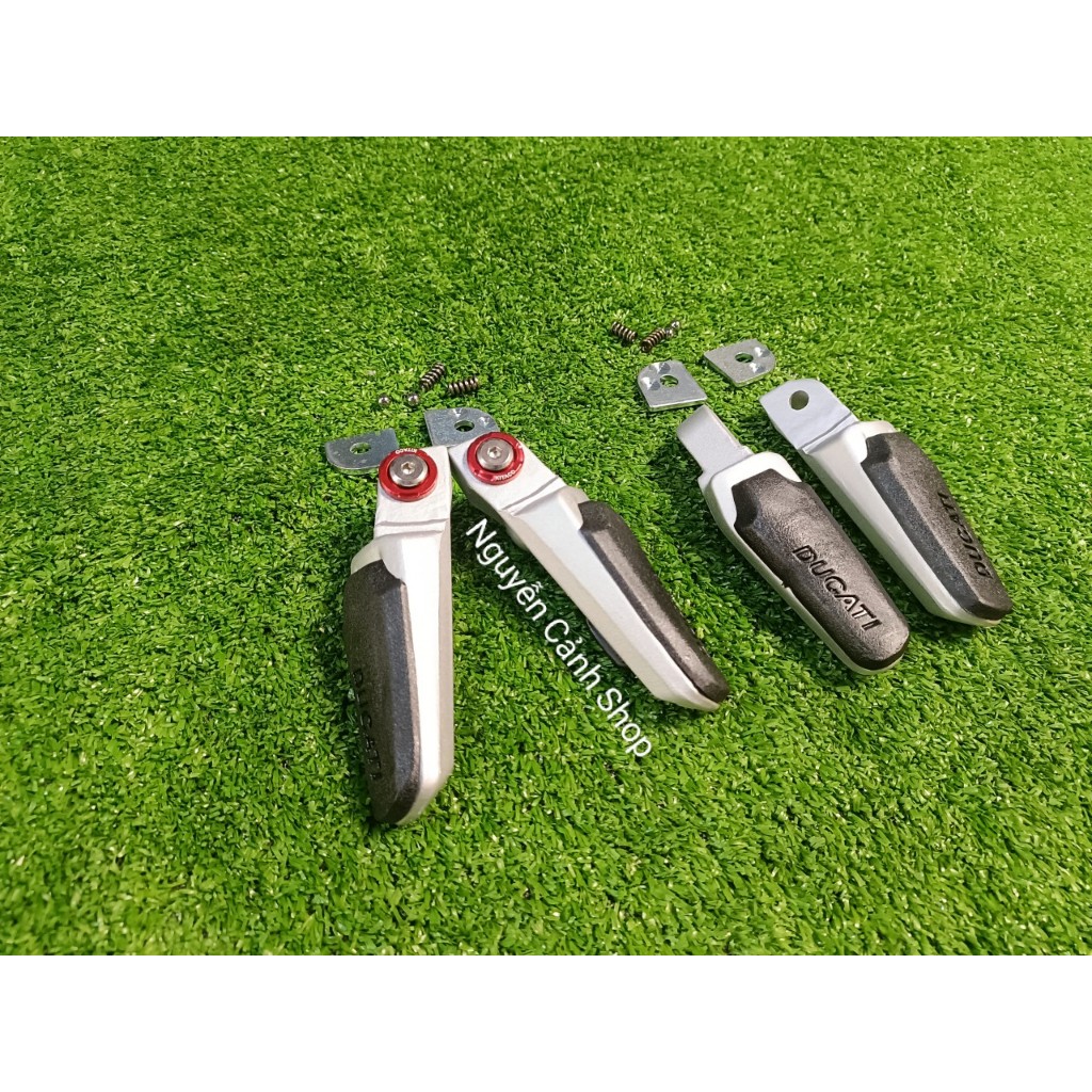 Gác chân DUCATI gắn xe máy Honda yamaha