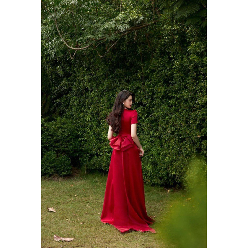 Váy cưới cô dâu đi bàn tiểu thư nơ lưng cổ kết đá nhẹ nhàng Michan