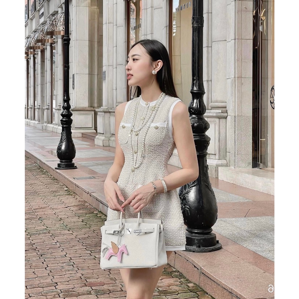 JUMPSUIT DẠ SHORT SÁT NÁCH