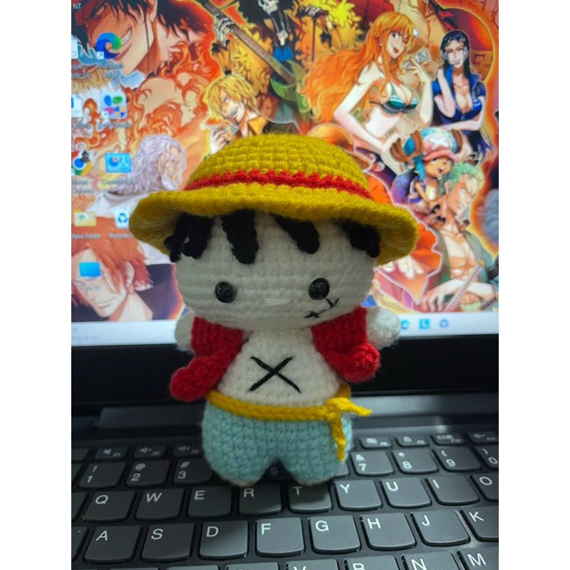 Monkey D Luffy chibi bằng len handmade