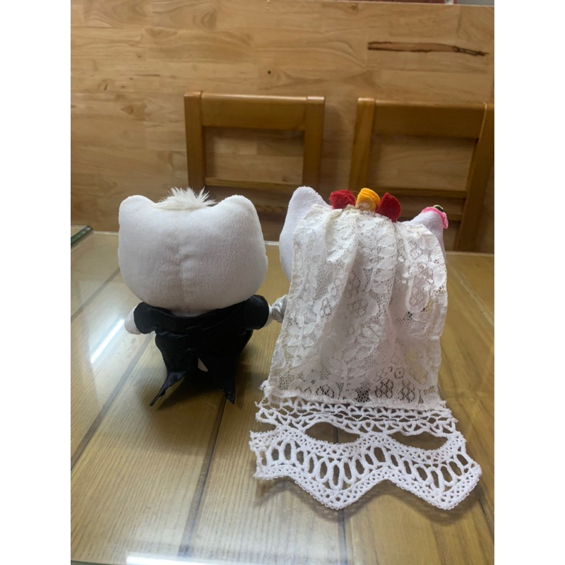 Kitty mặc lễ phục siêu cute 22cm