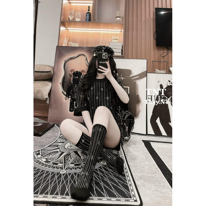 Áo phông kèm dấu quần X đá kèm tất