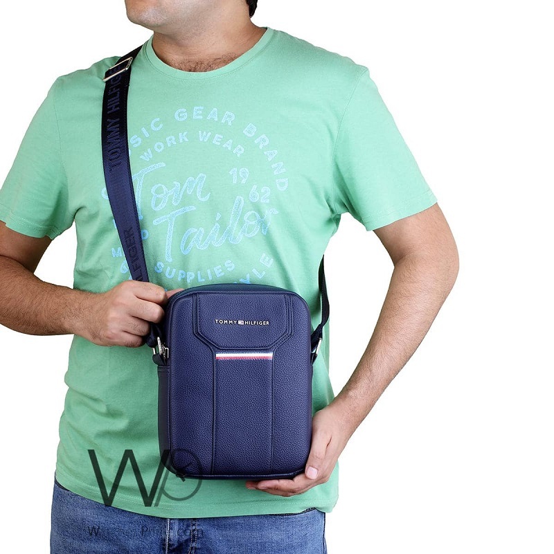 Túi đeo chéo da dáng hộp nam nữ Tommy Hilfiger, túi nam dáng đứng nhiều màu dùng đi làm đi chơi cực phong cách