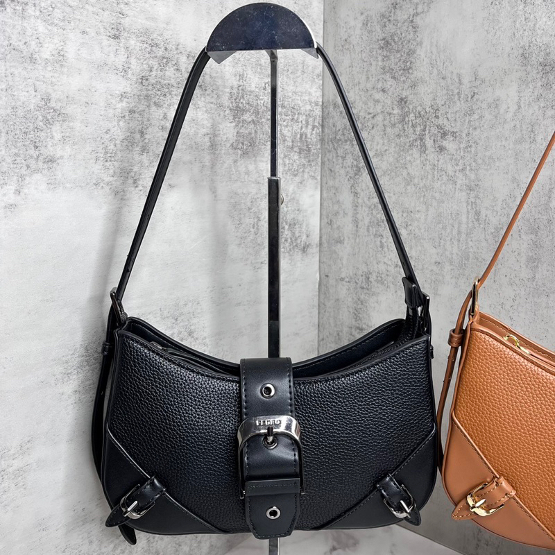 Túi xách nữ Pd kẹp nách nắp belt đủ 4 màu siêu hot