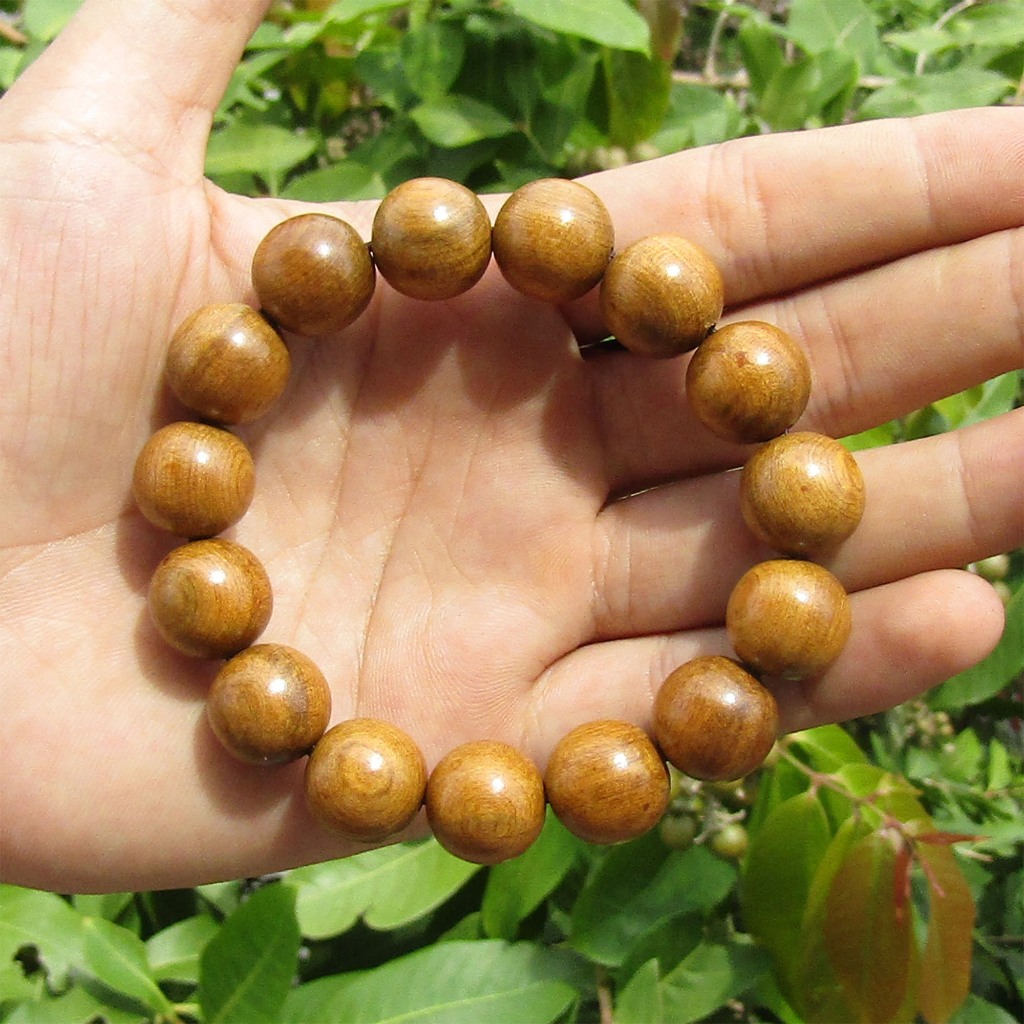 Vòng Tay Gỗ Tùng Hương Cực Thơm