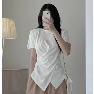 Áo thun xoắn nhúm eo cổ tròn vạt nhọn chéo, áo thun vạt nhọn phong cách trẻ trung sành điệu