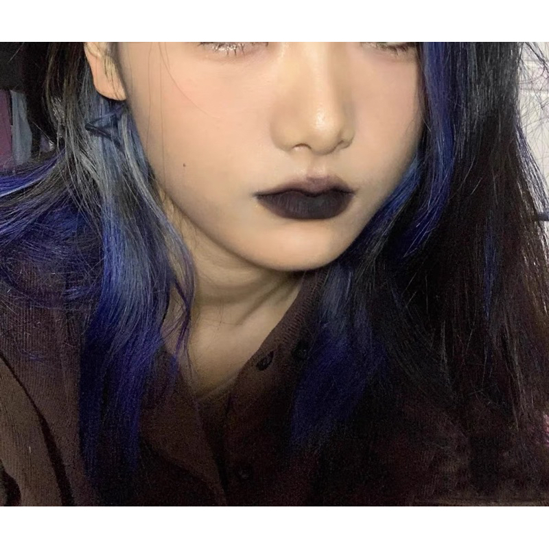 Son Đen Kem Lì Phong Cách Gothic