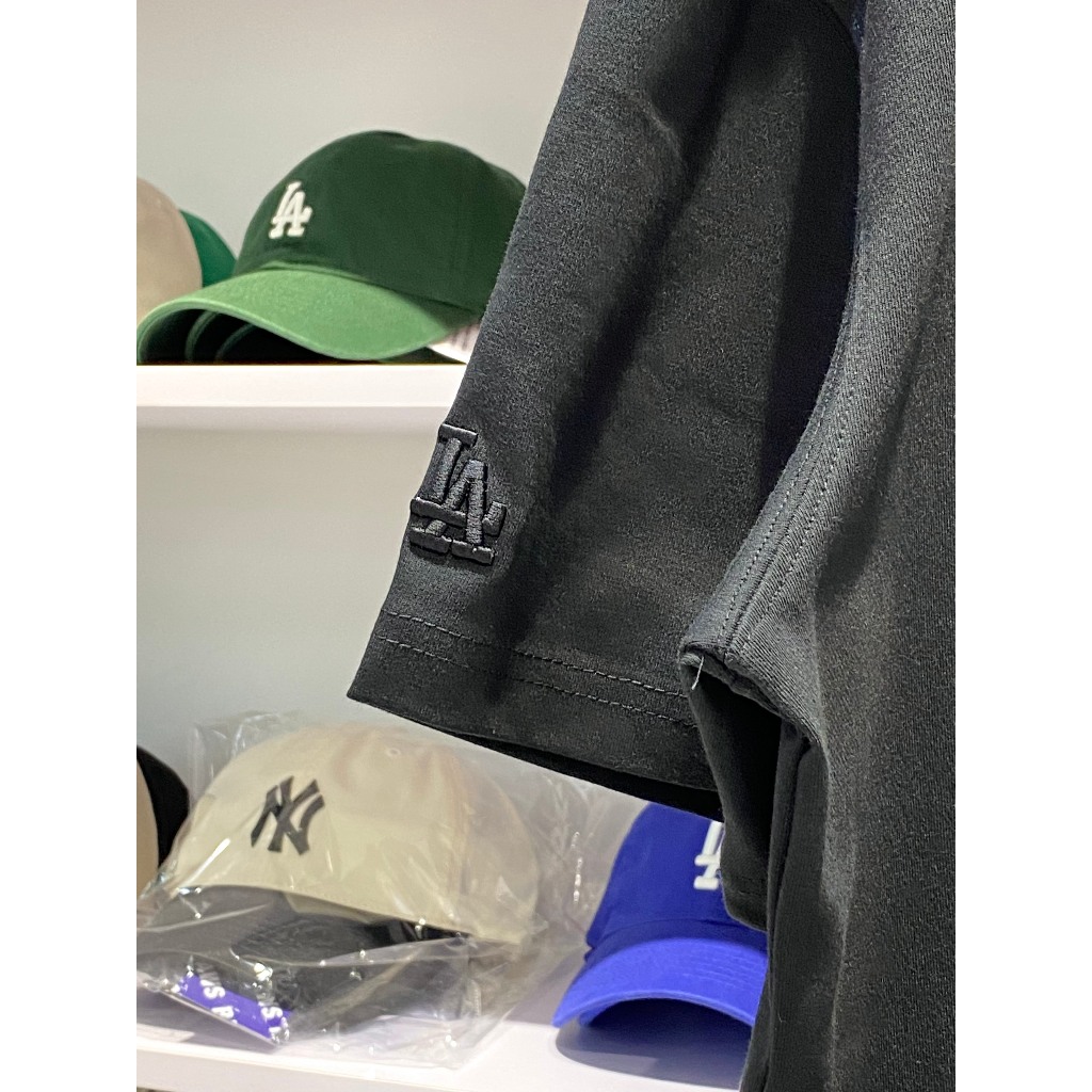 Áo phông New Era New Big logo viền vẽ NY/LA đen 13774242/13774244