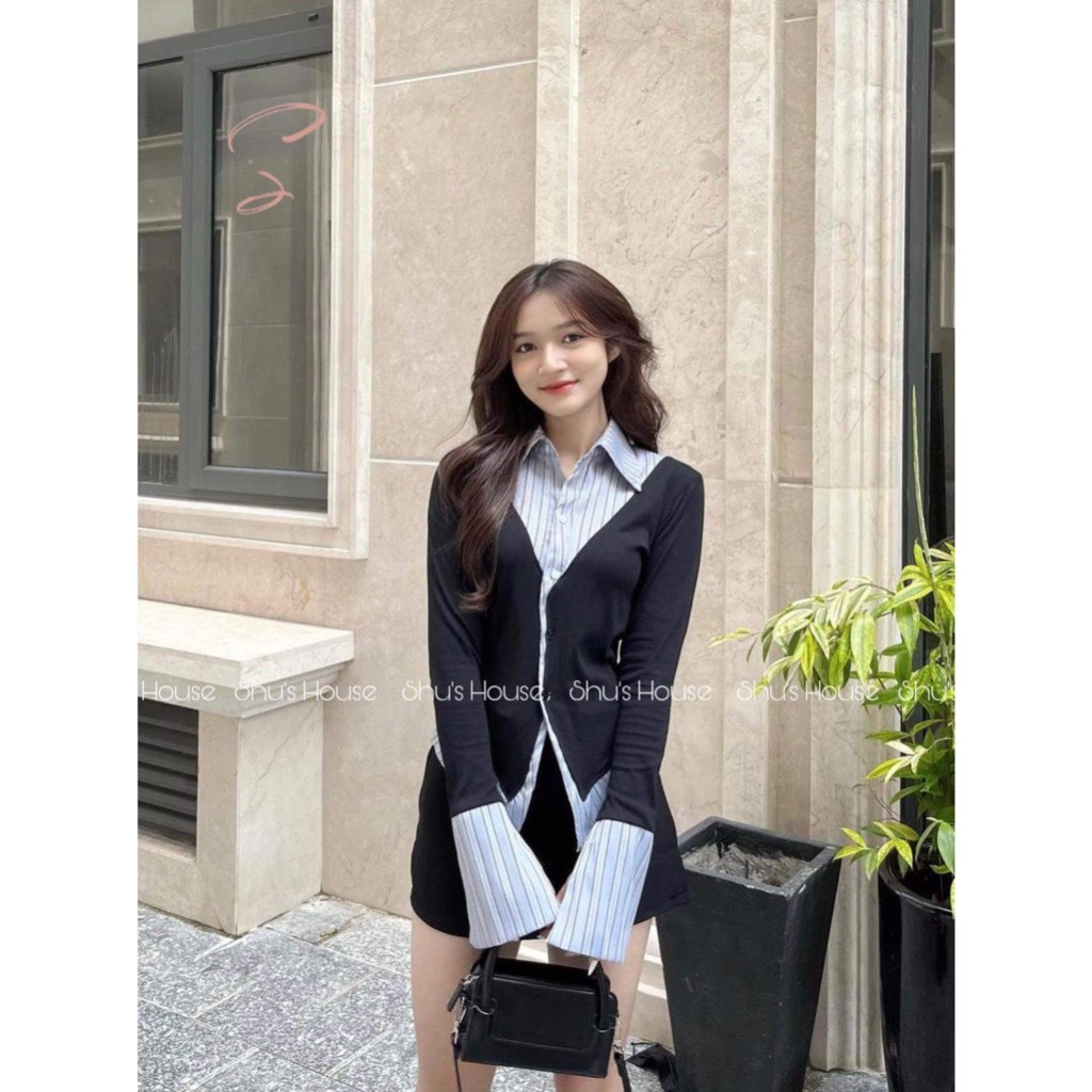 Áo thun đen phối sơ mi sọc xanh và trắng dáng ôm vạt nhọm siêu tôn eo Hari GenZ 8931 p0k26