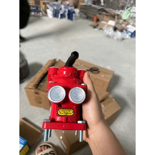 Tổng phanh ô tô 4 lỗ hải hồng đỏ tốt