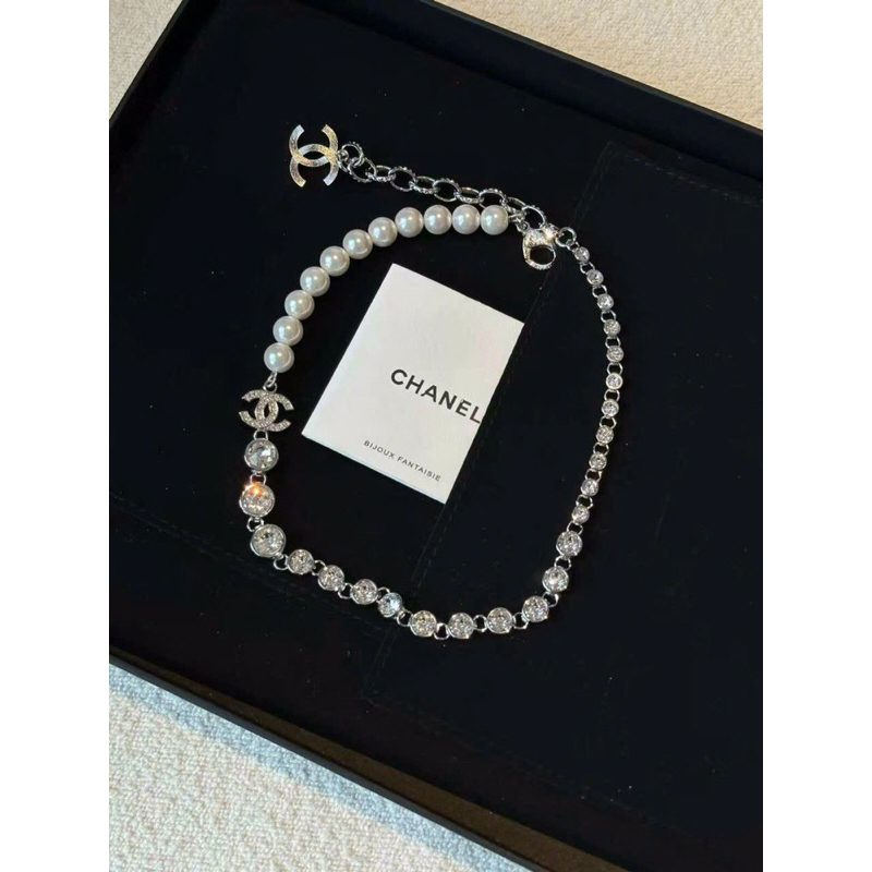 Siêucấp-vòng cổ mix đá-không hộp hãng