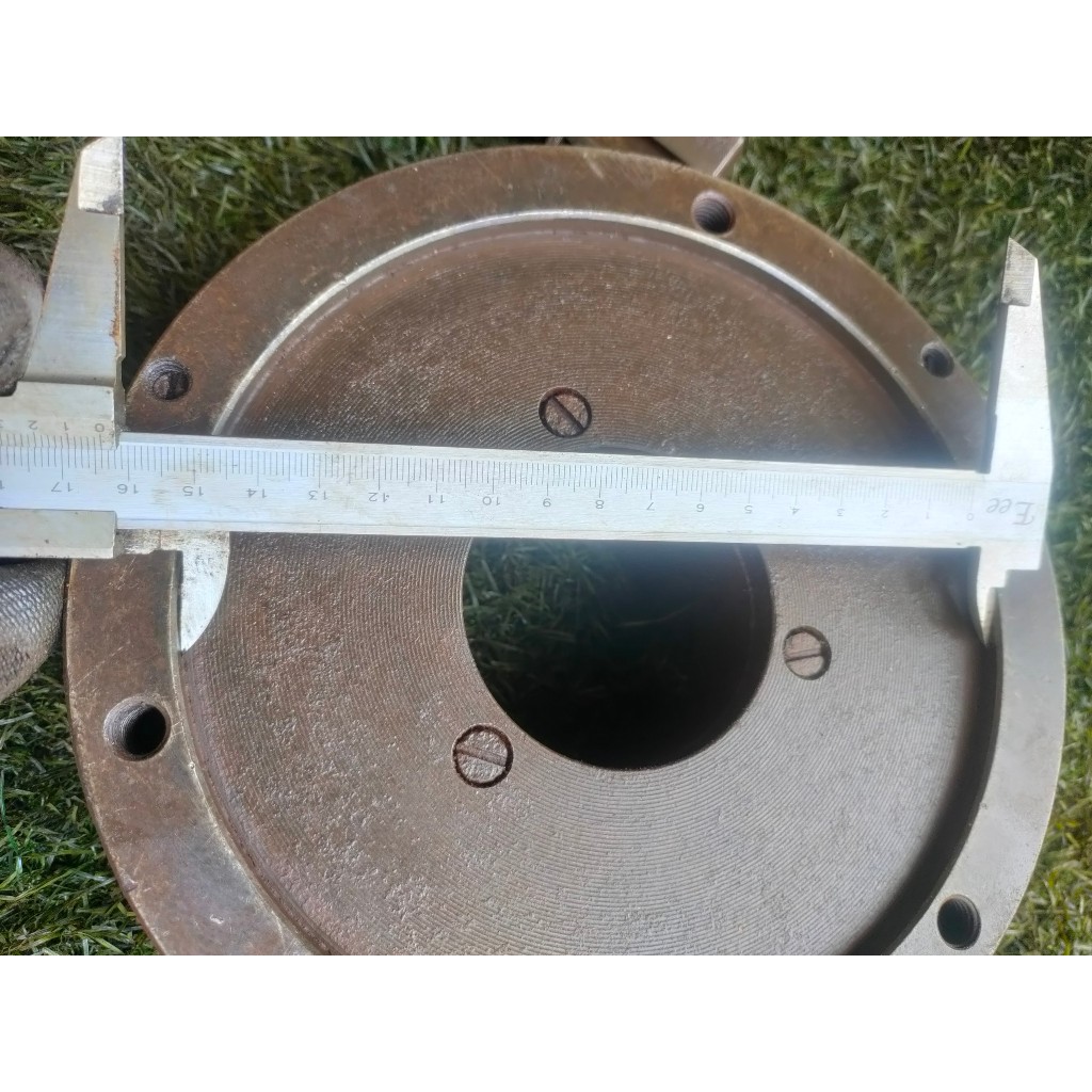 Mâm cặp 200mm hàng bãi Trung Quốc