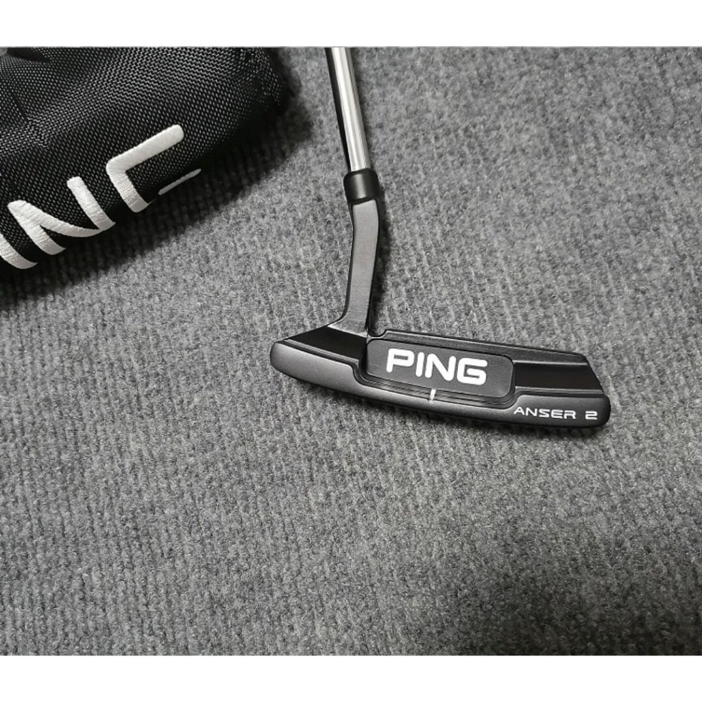 Gậy putter ping 2 màu đen trắng