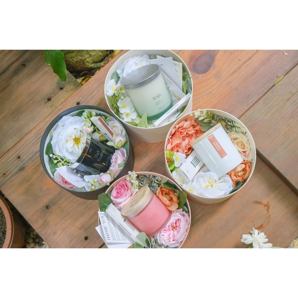 Box hoa lụa tròn thiết kế sang trọng