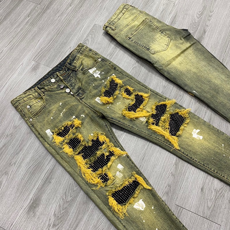 Quần xanh vá đen đính đá nhỏ rách xù chỉ rêu,quần jean amiri đính đá chấm sơn trắng 4 khuy phong cách boy phố