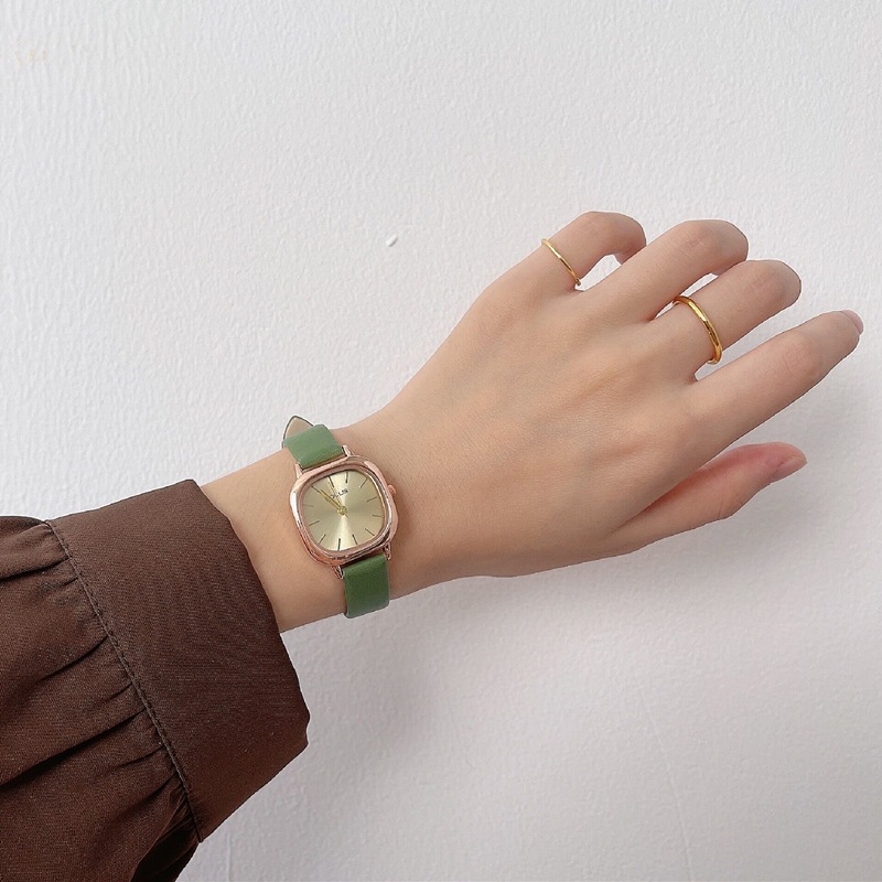 Đồng Hồ Nữ Dây Da Cao Cấp Mặt Vuông Thanh Lịch DH20