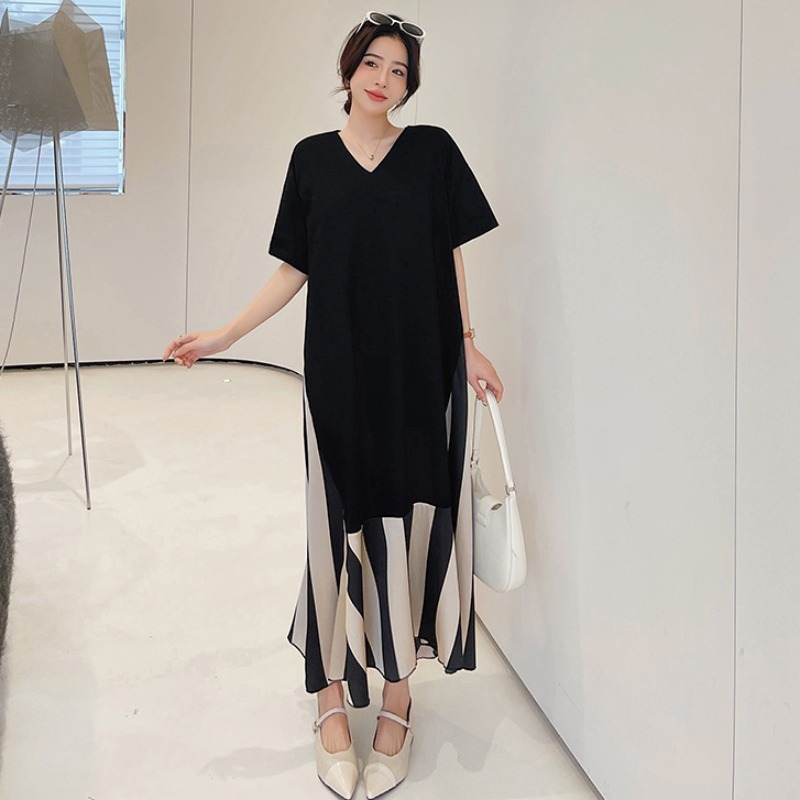 Váy Suông Dáng Dài Đen Cách Điệu Xẻ Tà Sọc Hàn Quốc Hè 2024 T106