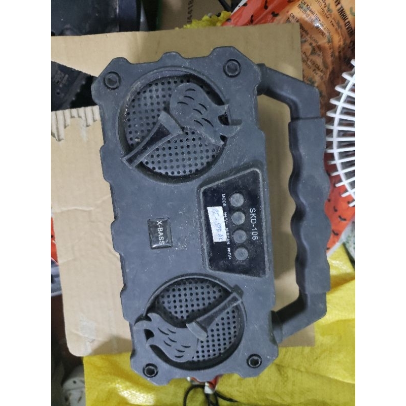 Loa Bluetooth sài OK.