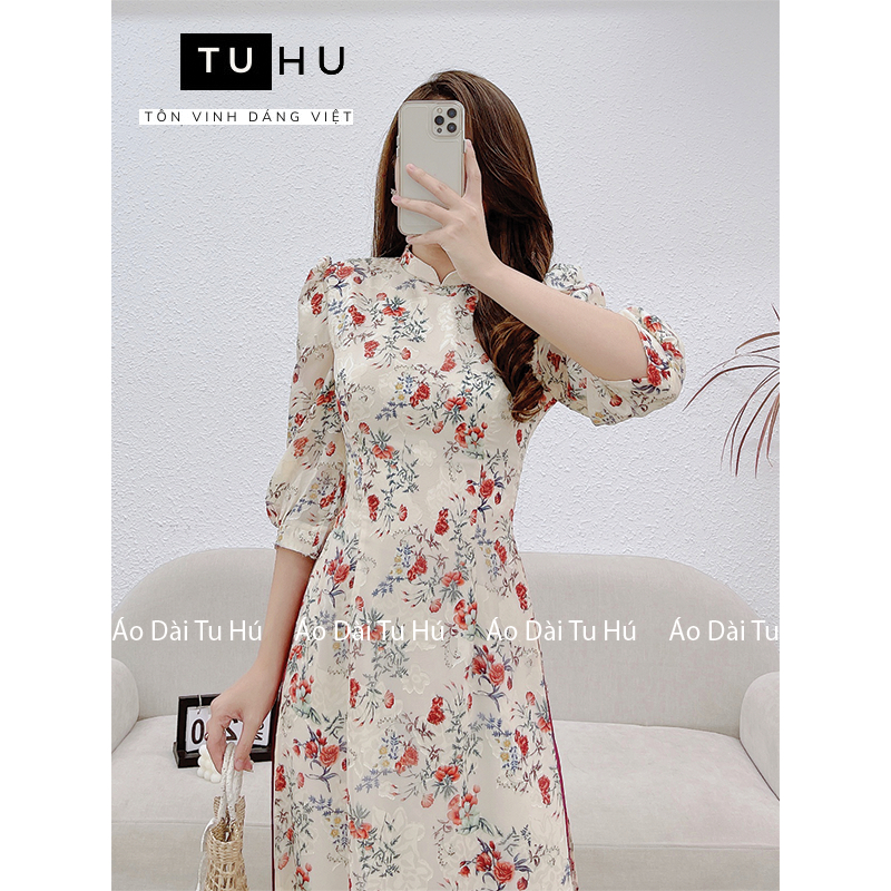 Áo dài hoa nhí đỏ 4 tà tay lỡ