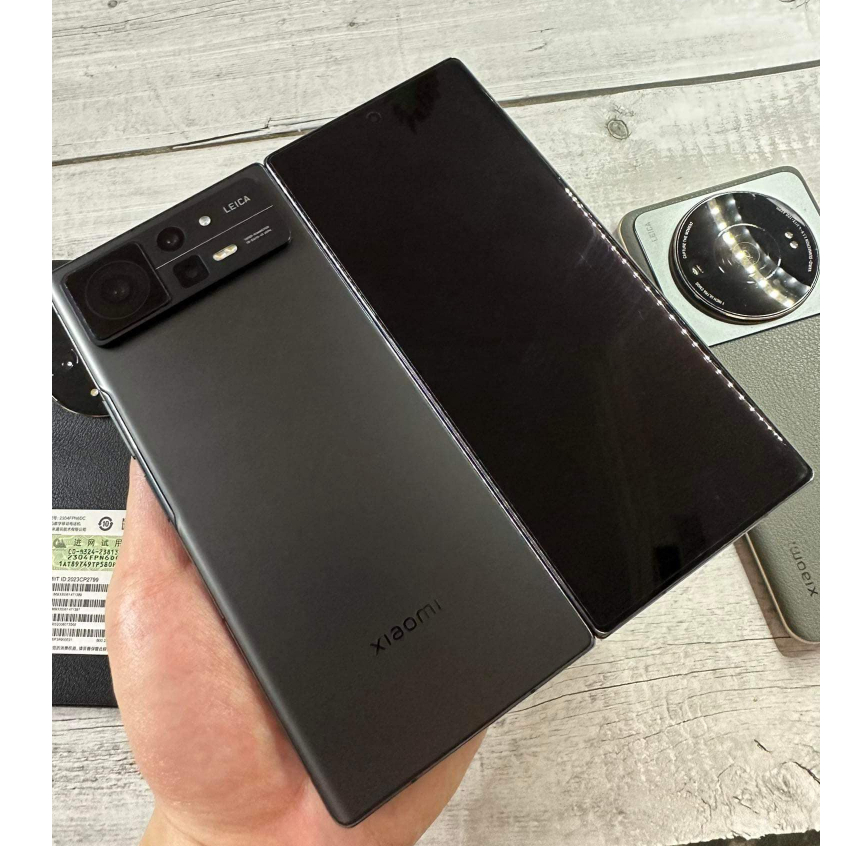 Xiaomi Mix Fold 2 12/256Gb SnapDragon 8+ Gen1 màu đen: