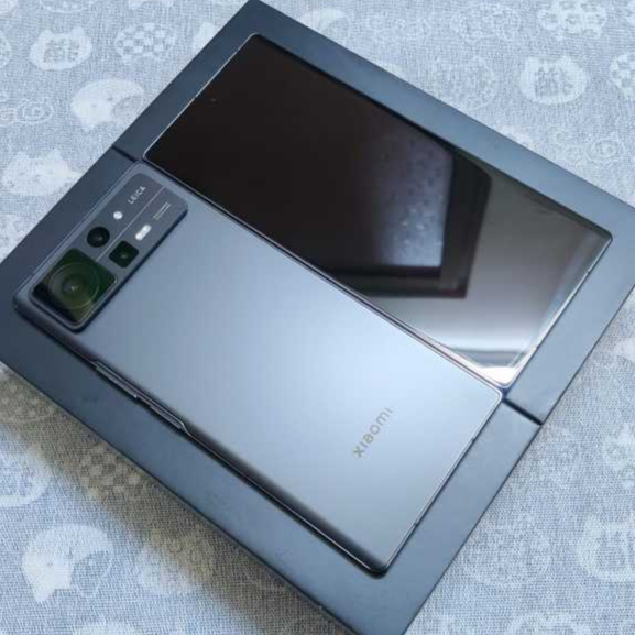 Xiaomi Mix Fold 2 12/256Gb SnapDragon 8+ Gen1 màu đen: