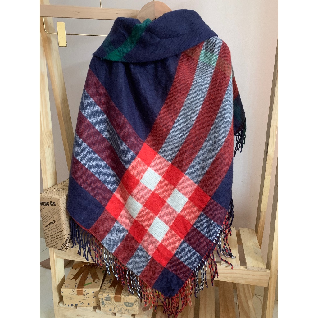 Khăn choàng dạ phong cách có móc cài No Brand