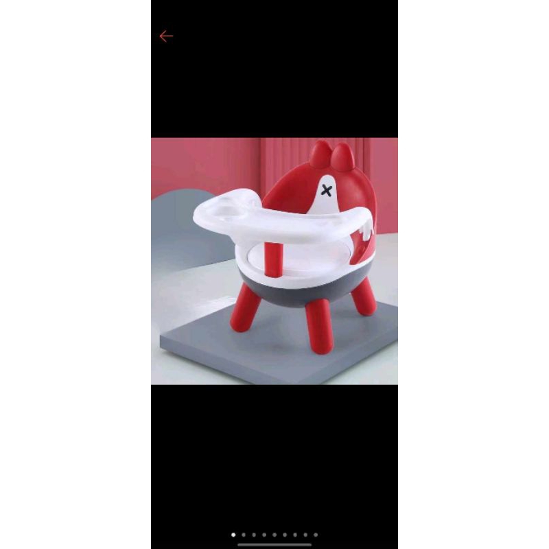 Xe chòi có đồ chơi