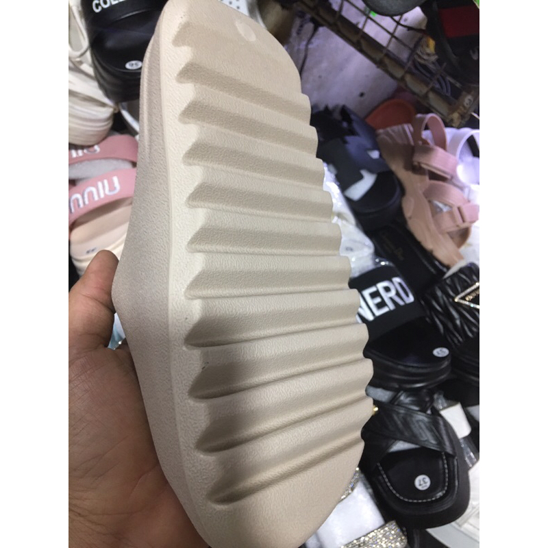 DUWA | Dép bánh mì trơn màu kem, cafe cho nữ