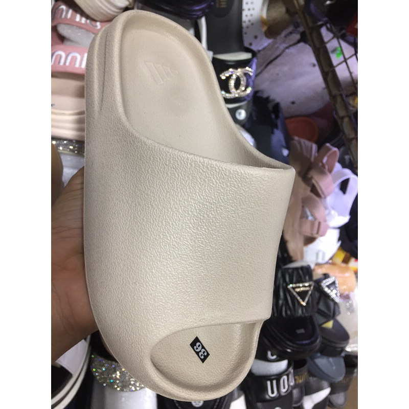 DUWA | Dép bánh mì trơn màu kem, cafe cho nữ